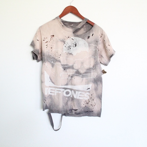 Vintage Tops - Deftones Reworked Tee